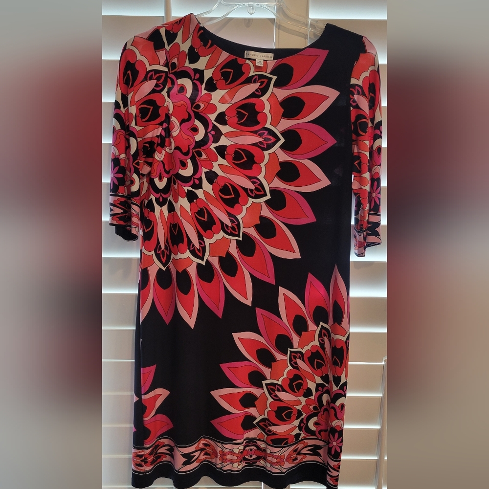 Sandra Darren Black and Pink Floral Long Sleeve Dress
